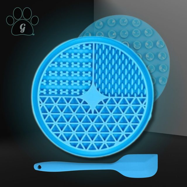 MateeyLife Lick Mat with Reinforced Suction Base